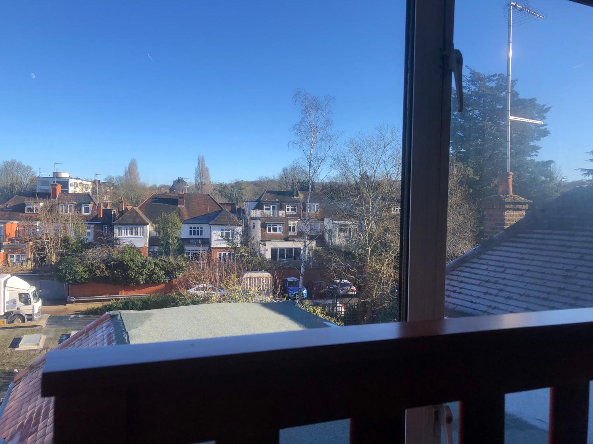 Peaceful Studio-Flat With Driveway In Golders Green Appartement Londen Buitenkant foto