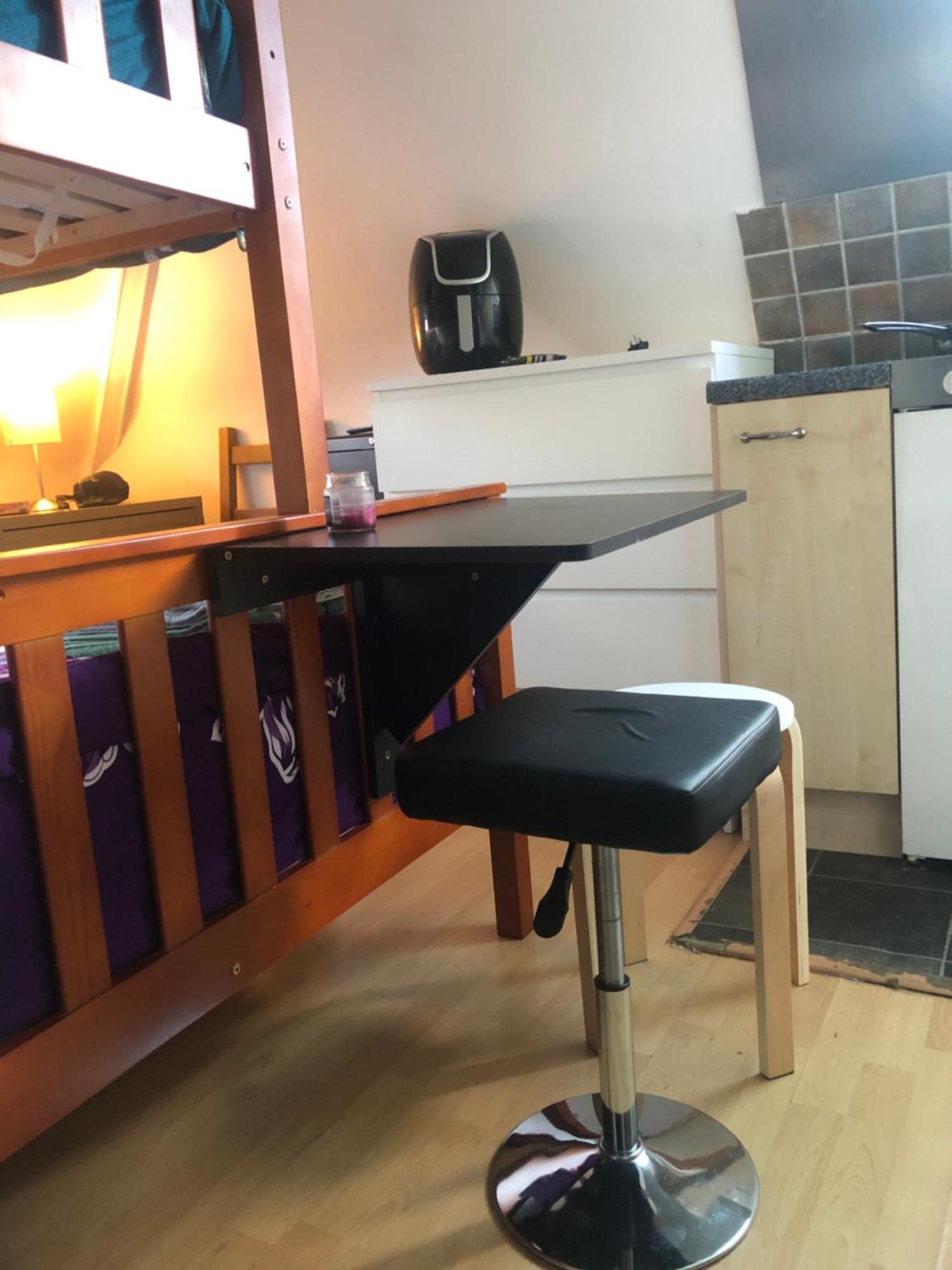 Peaceful Studio-Flat With Driveway In Golders Green Appartement Londen Buitenkant foto